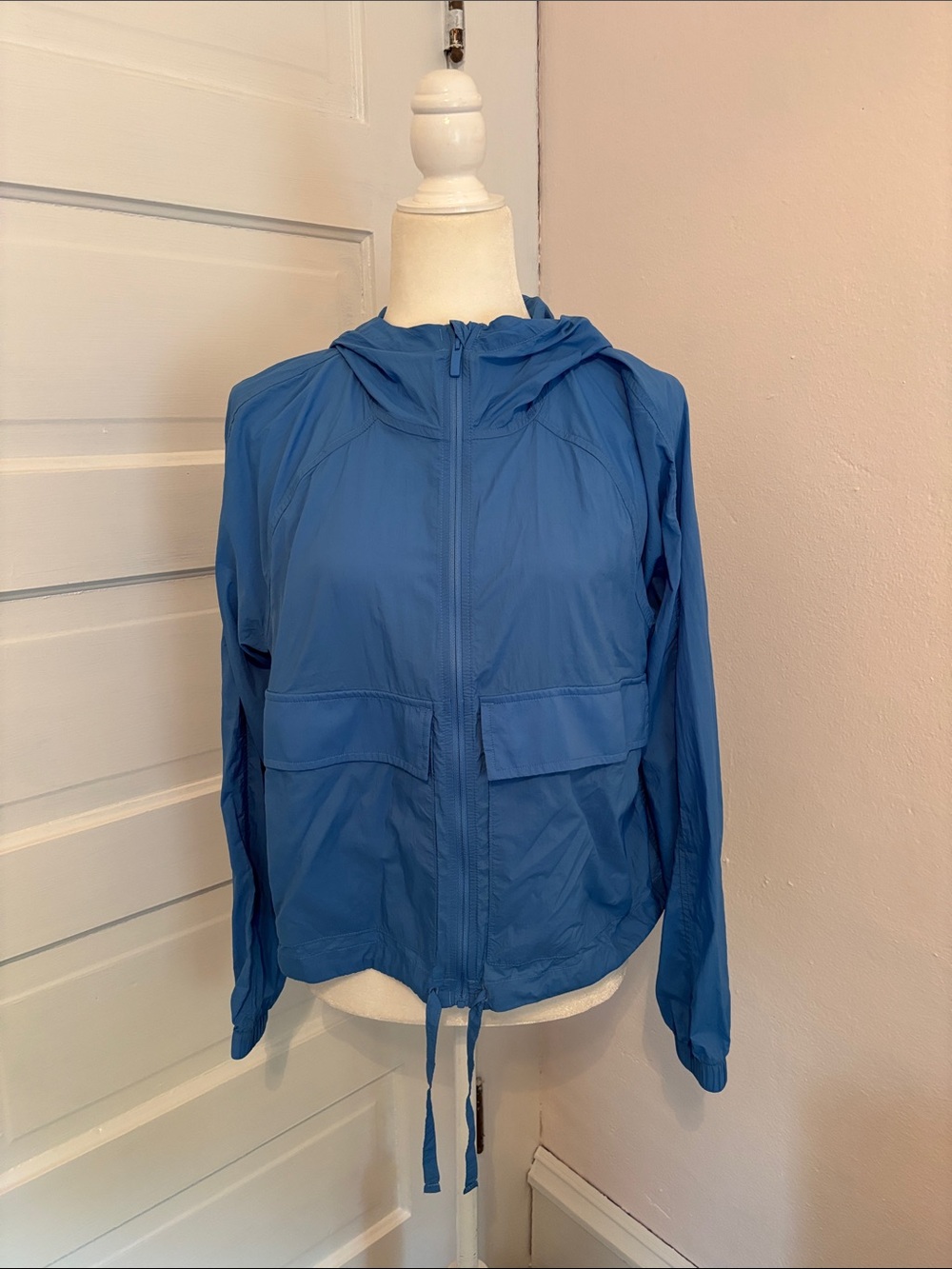 lululemon athletica Periwinkle Hooded Utility Windbreaker